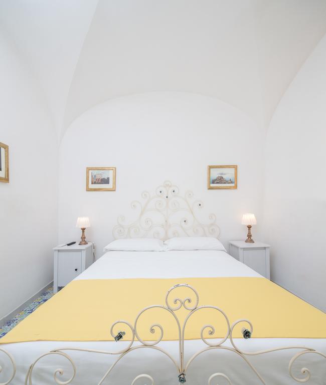 Marlin Guest House Capri Room photo