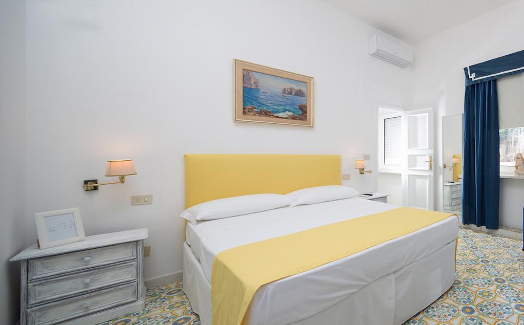 Marlin Guest House Capri Room photo