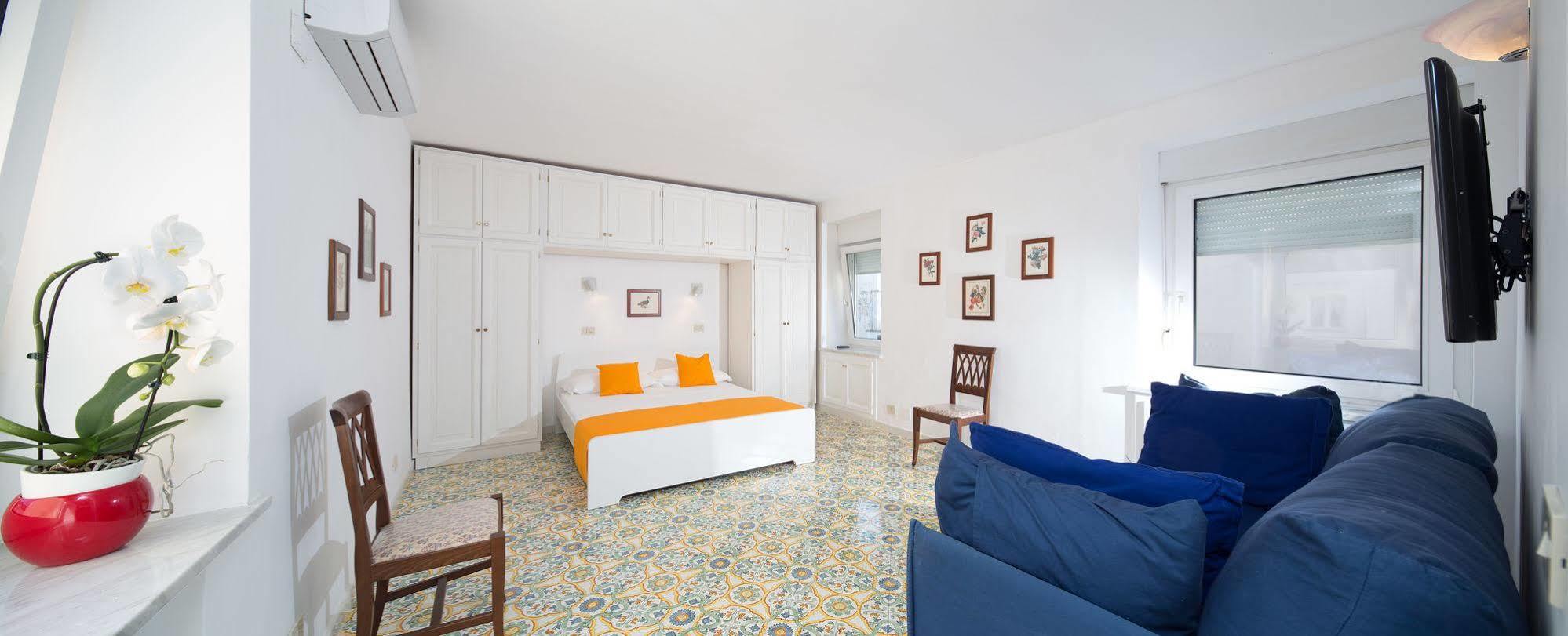 Marlin Guest House Capri Exterior photo